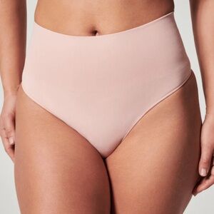 SPANX | Everyday Seamless Shaping Thong, in Soft Nude, Size S NWT